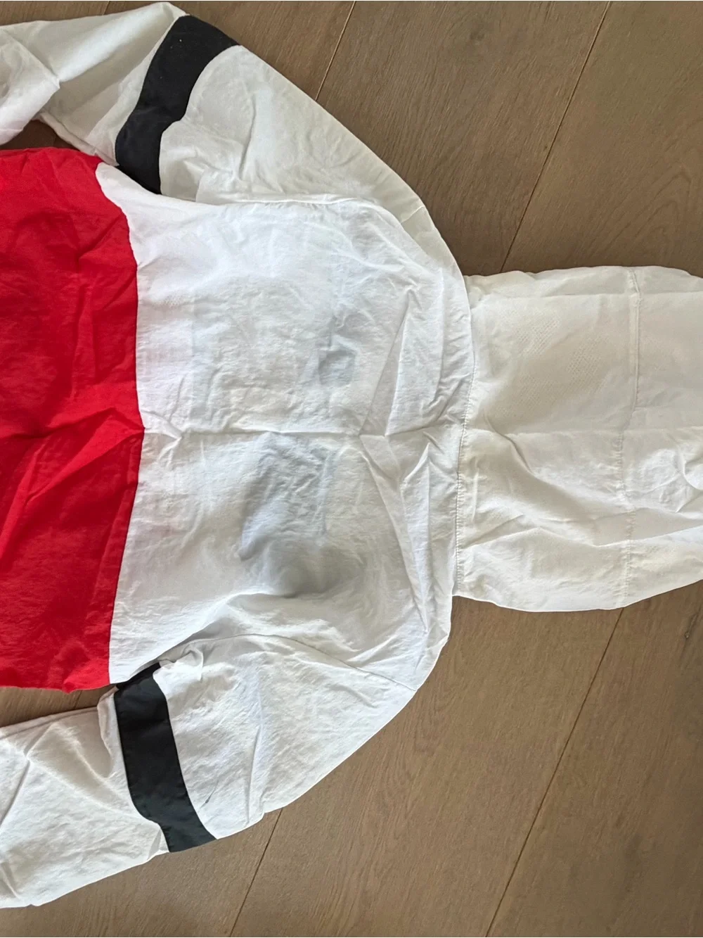 Nike Kids LOT Windbreakers Hoodie and sweatpants